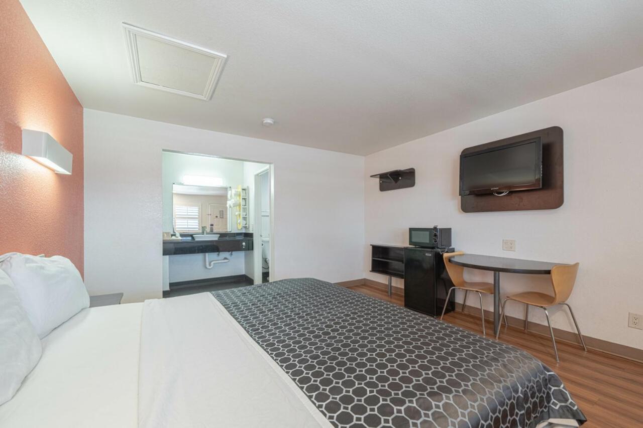 Coastal Valley Inn Castroville Luaran gambar